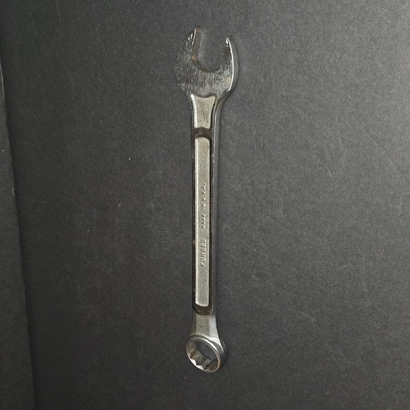 EARLY VINTAGE NEW BRITAIN NDF-68 1" COMBINATION WRENCH - Picture 5 of 11